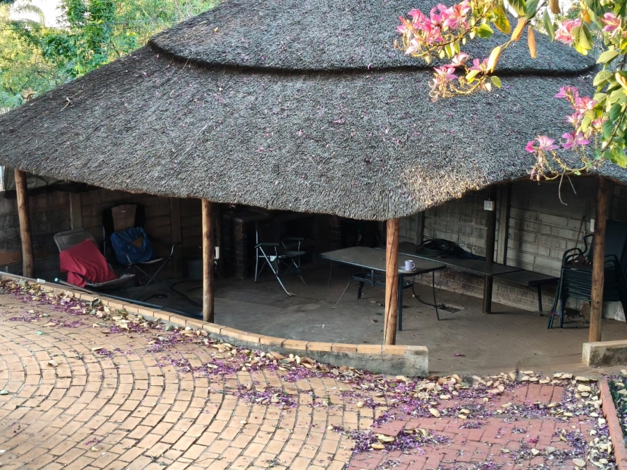To Let 3 Bedroom Property for Rent in Safari Gardens North West